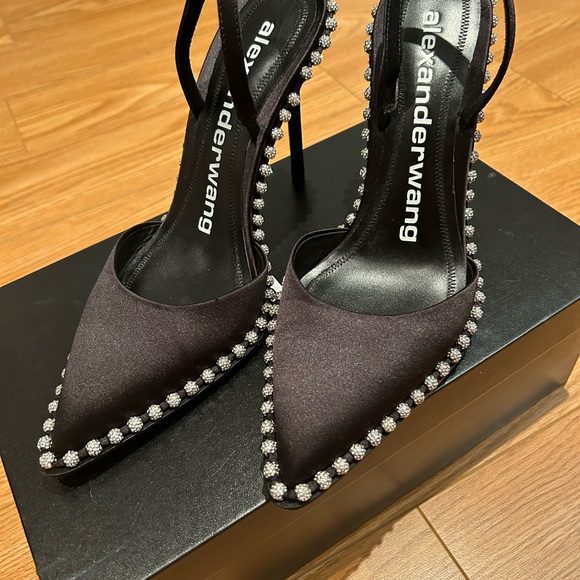 Alexander Wang Satin pointed-toe slingback pumps with crystal embellishments US8 - Picture 2 of 3